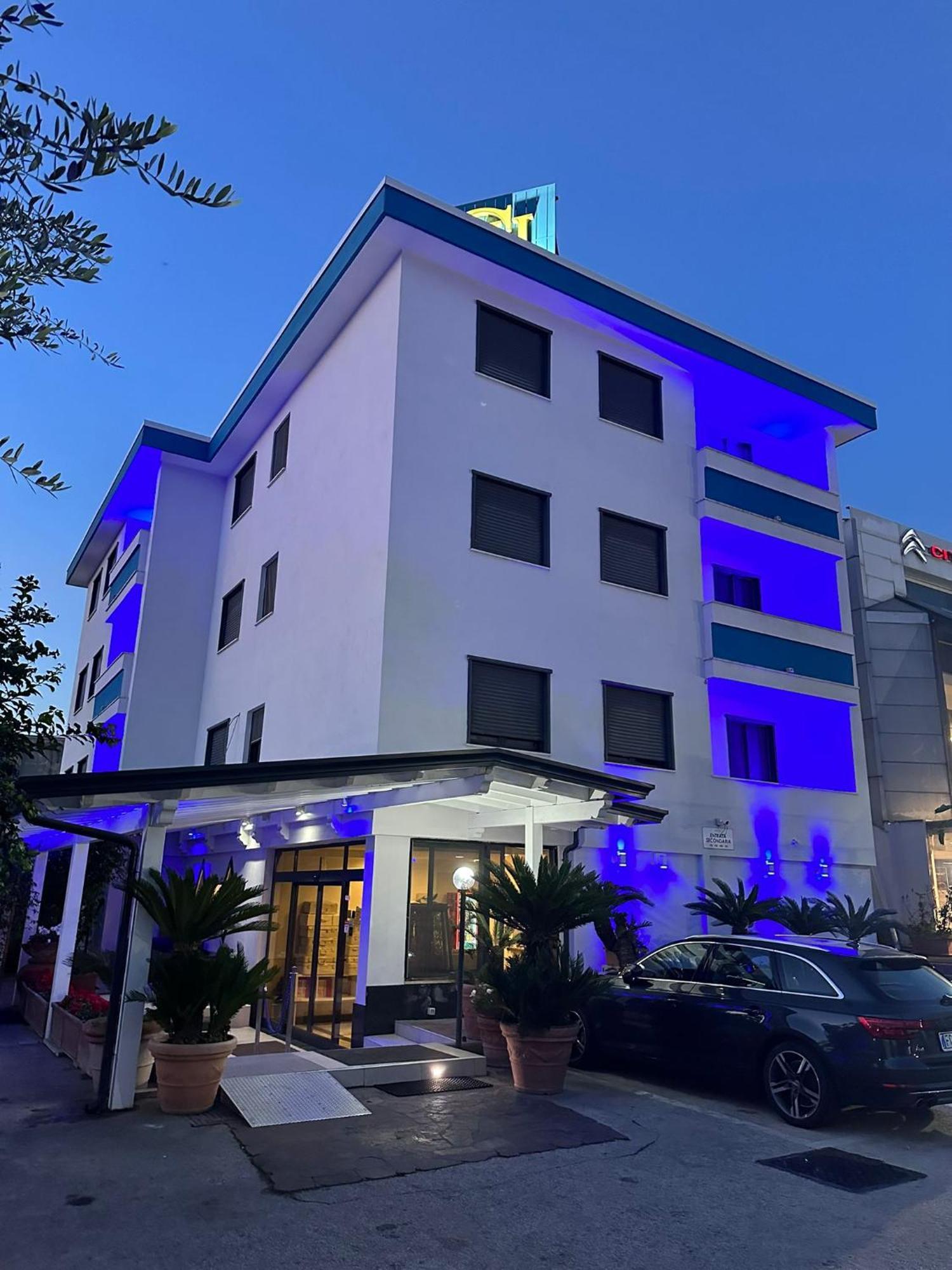 Hotel Clinton Casoria Exterior foto